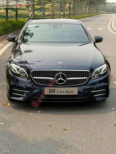 Xe Mercedes Benz E class E300 AMG 2019