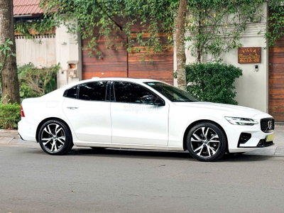Volvo 2020 53000 km Trắng