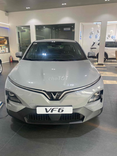 VF6 SIÊU GIẢM GIÁ THÁNG 4 + NHẬN XE NGAY