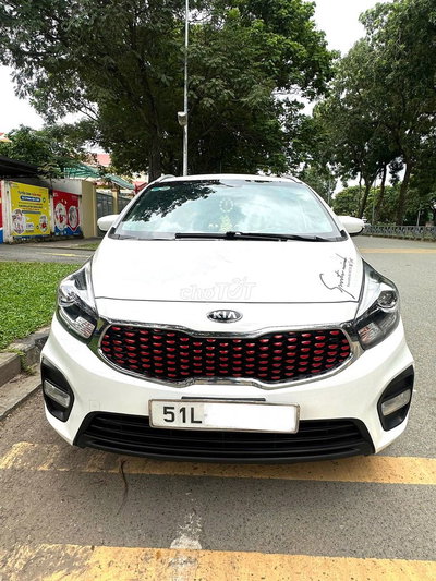Bán Rondo 2020MT, bản full Trắng,chính chủ,giá rẻ