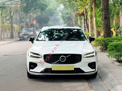 Xe Volvo S60 T5 R-Design AWD 2020