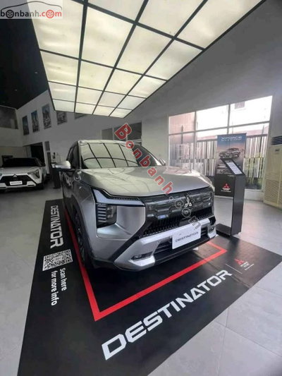Xe Mitsubishi Destinator Premium 2025