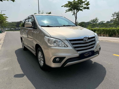 Toyota Innova 2014 2.0E chuẩn xe gia đình sử dụng