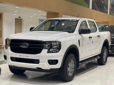 Ford Ranger XLS 2023 Trắng 54.000 km