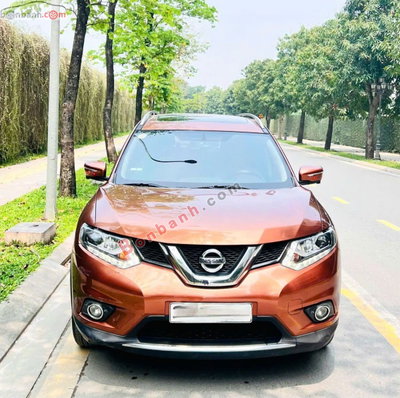 Xe Nissan X trail 2.5 SV 4WD 2016