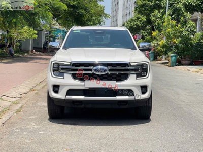 Xe Ford Everest Titanium Plus 2.0L 4x4 AT 2025