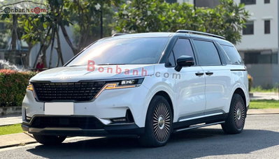 Xe Kia Carnival Signature 2.2D 2022