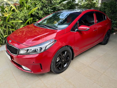 Xe Kia Cerato 1.6 AT 2017