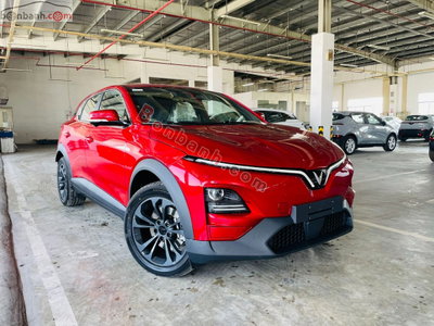 Xe VinFast VF6 Plus 2026