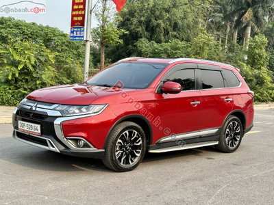 Xe Mitsubishi Outlander 2.0 CVT Premium 2020
