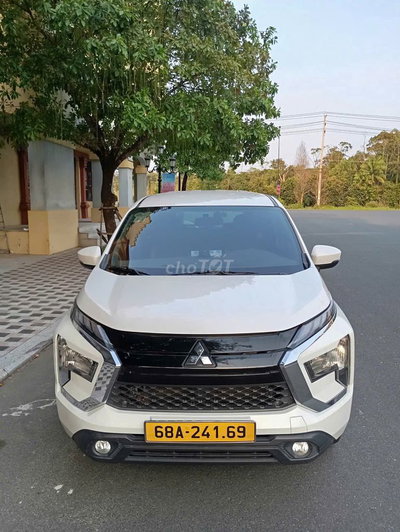 Mitsubishi Xpander 7 chỗ Trắng