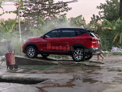 Xe Kia Seltos Deluxe 1.4 AT 2020