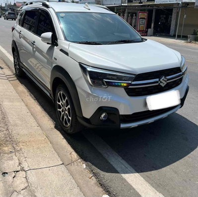 Suzuki XL7 2022 xe gia đình