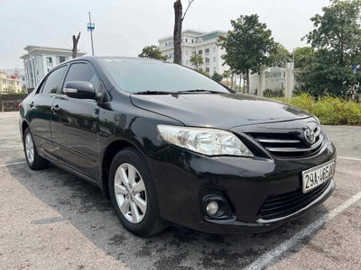Toyota Corolla Altis 2011 Đen