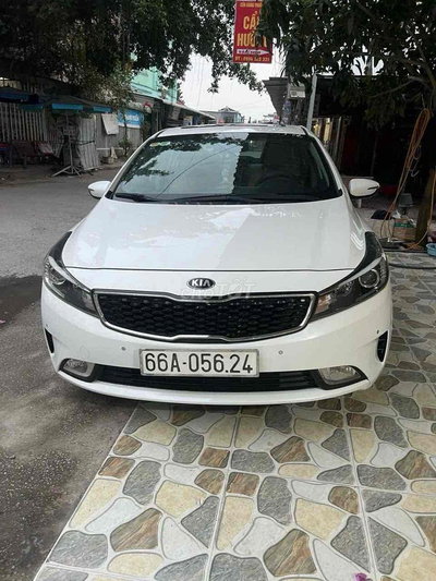 Kia Cerato 2018 2.0 AT - 123000 km
