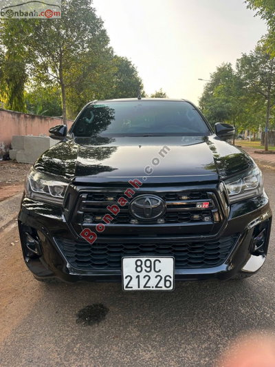 Xe Toyota Hilux 2.4E 4x2 AT 2020
