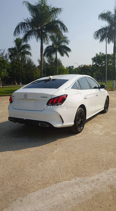 MG MG5 2024 Standard Trắng