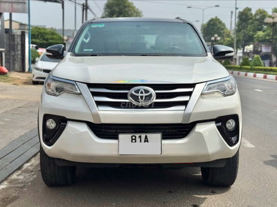 Toyota Fortuner 2017 4x2 Trắng