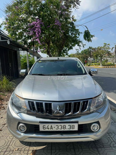 Mitsubishi Triton 2016 Bạc 110000 km