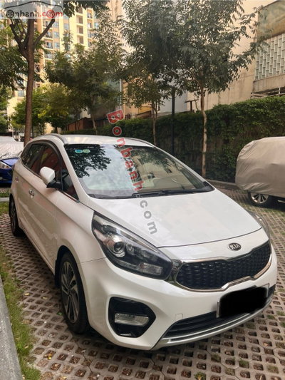 Xe Kia Rondo GAT 2017