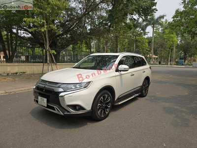 Xe Mitsubishi Outlander 2.4 CVT Premium 2020