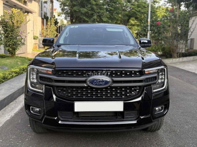 Ford Ranger XLS 2.0L 4x2 AT 2023 Lướt 14.000km