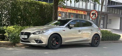 Bán hoặc đổi 7 chỗ Mazda 3 2016 Vàng 111,267km