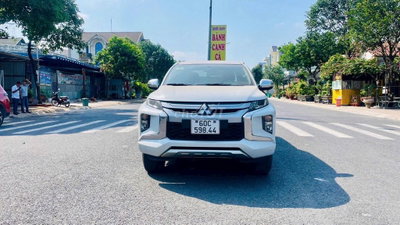 Mitsubishi Triton 2022 Bán tải 52.000 km Trắng