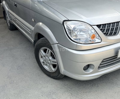 Bán Mitsibishi Jolie 2005 bạc bản ful điện tử