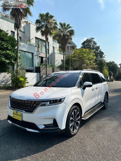 Xe Kia Carnival Signature 2.2D 2022