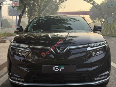 Xe VinFast VF8 Eco AWD 2023