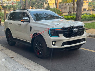 Xe Ford Everest Ambiente 2.0L 4x2 AT 2024