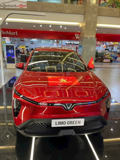 Xe VinFast Limo Green AT 2026