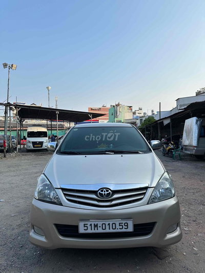 Toyota Innova GSR 2012