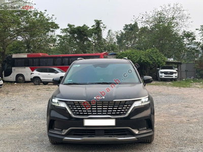 Xe Kia Carnival Signature 2.2D 2022
