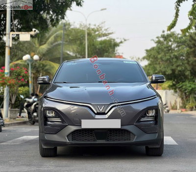 Xe VinFast VF6 S 2024