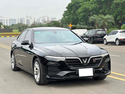 Vinfast Lux A 2022 Base 40.000km Đen