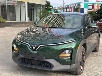Xe VinFast VF6 Plus 2023