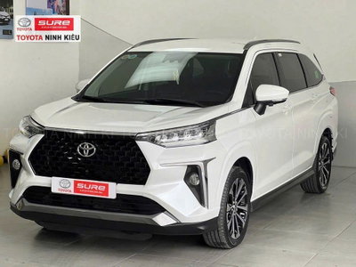 Toyota Veloz Top 2022 Trắng 68.000 km