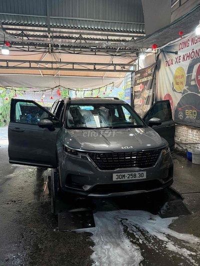 KIA Carnival 2023 Signature 40000 km