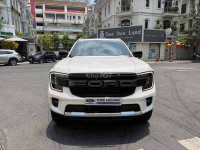 Ford Everest 2024 Titanium 4x2 23.000km
