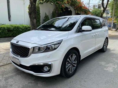 Kia Sedona 2.2 DATH 2017 đẹp như mới