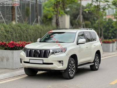 Xe Toyota Prado VX 2.7L 2021