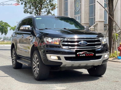 Xe Ford Everest Titanium 2.0L 4x2 AT 2019