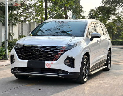 Xe Hyundai Custin Cao Cấp 2.0T 2023