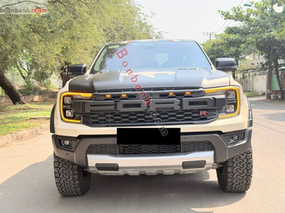Xe Ford Ranger Raptor 2.0L 4x4 AT 2025