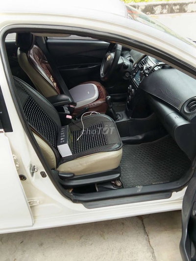 Toyota Vios 2011 Trắng