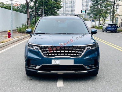 Xe Kia Carnival Signature 2.2D 2023