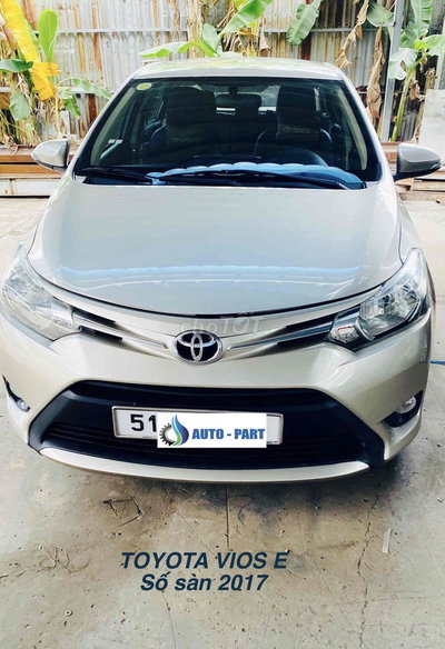 Toyota Vios E 2017 Số sàn Vàng cát-9 chủ