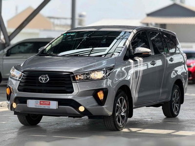 Toyota Innova 2023 2.0E MT 74.000 km Bạc